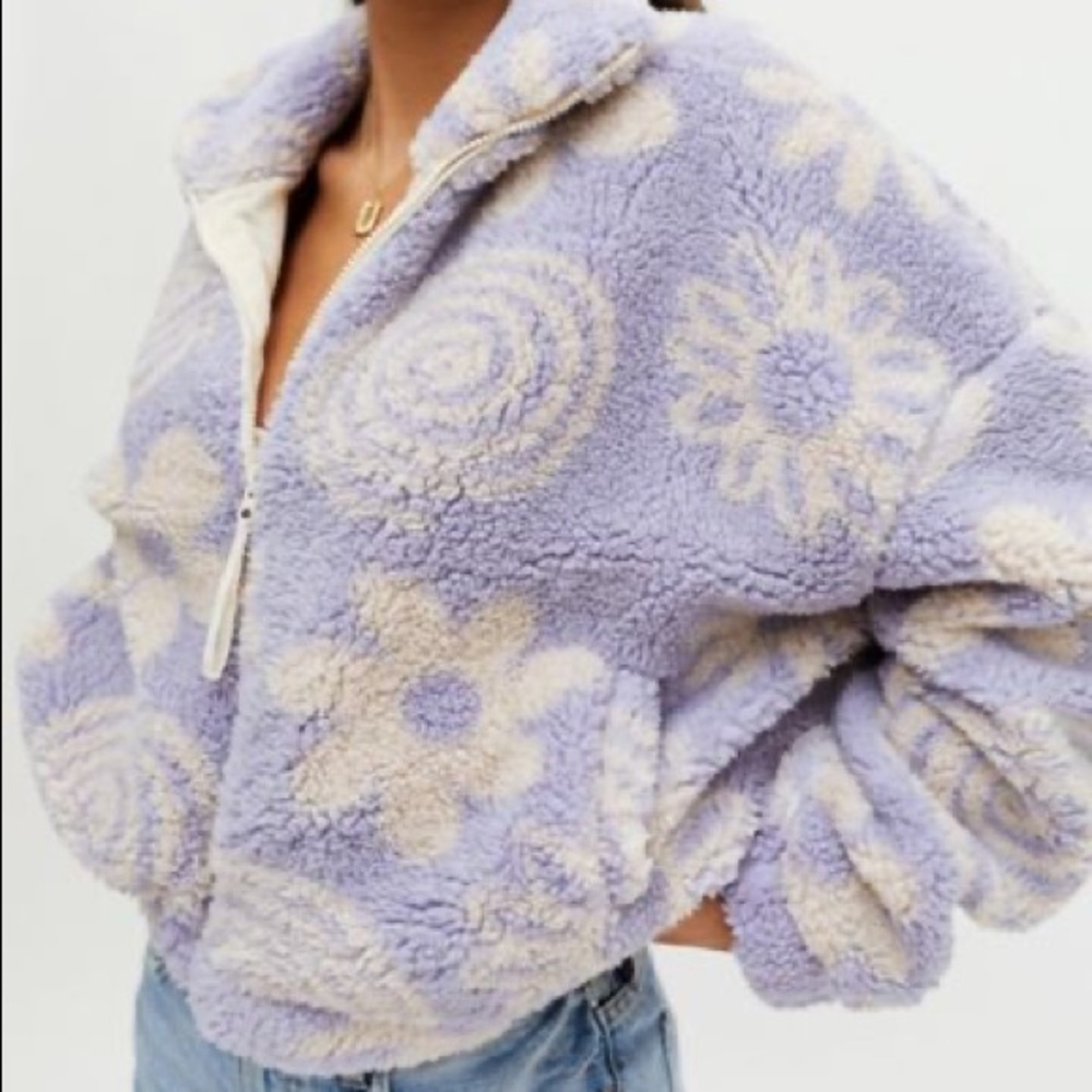 NWT UO Olivia Print Sherpa Jacket Size: Medium SKU: 61265542   *Price is firm*